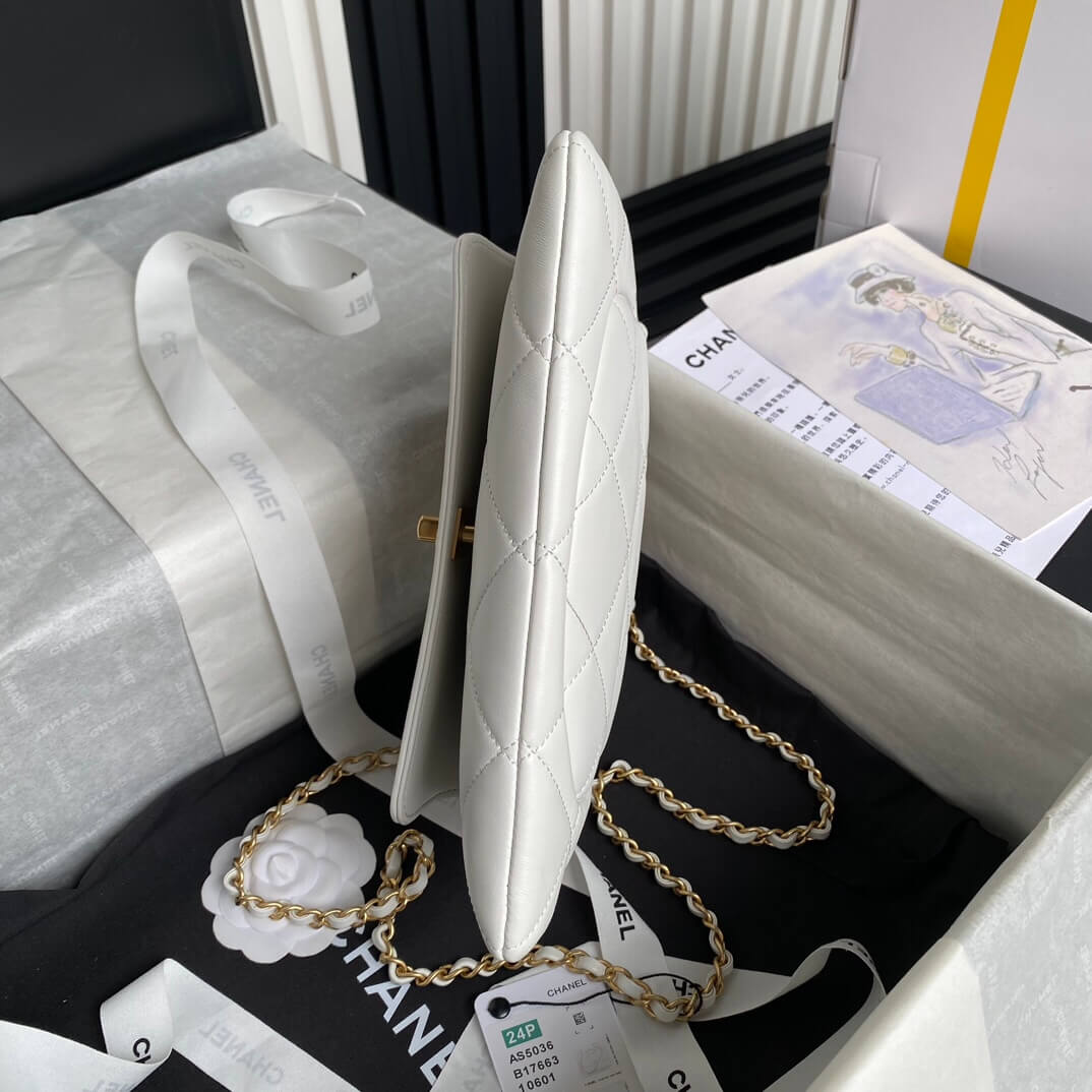 Chanel Clutch (high-end grade) - Image 4