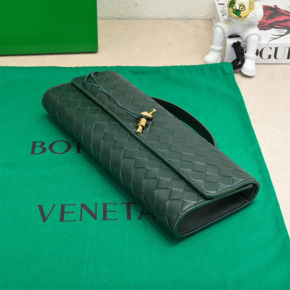 Bottega Veneta Andiamo Clutch (HIGH-END GRADE) - Image 5