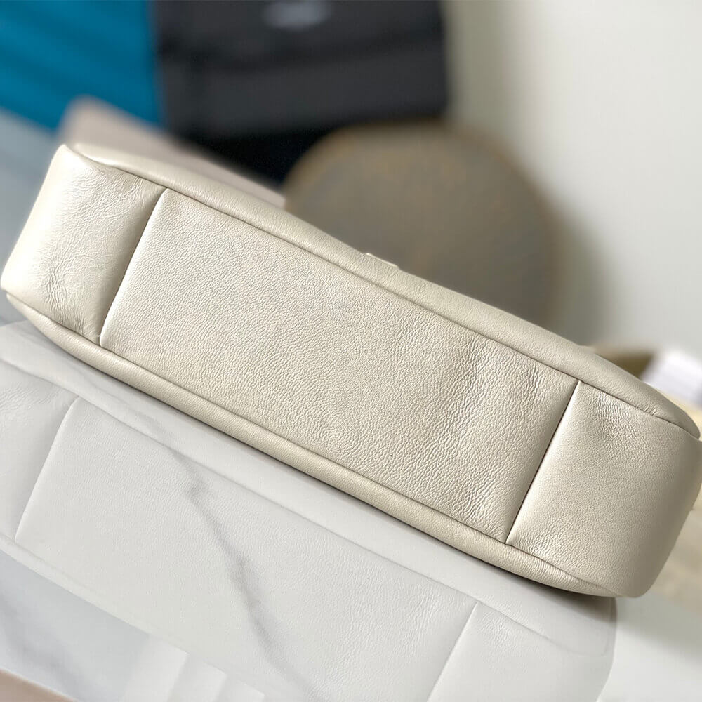 Blanc YSL LE 5 A 7 ARMPIT BAG - Image 5