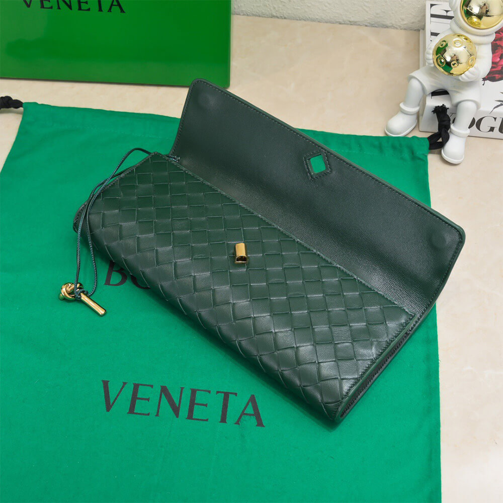 Bottega Veneta Andiamo Clutch (HIGH-END GRADE) - Image 6