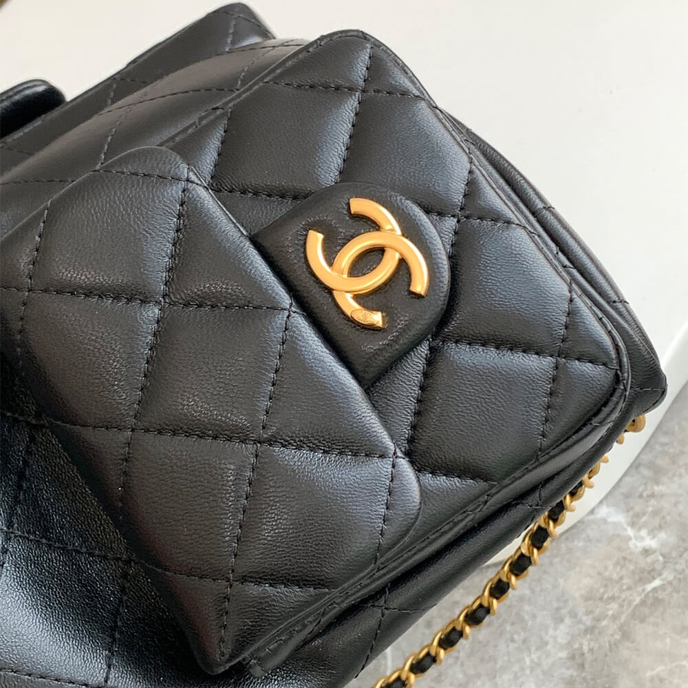 CHANEL Backpack (high-end grade) - Image 6