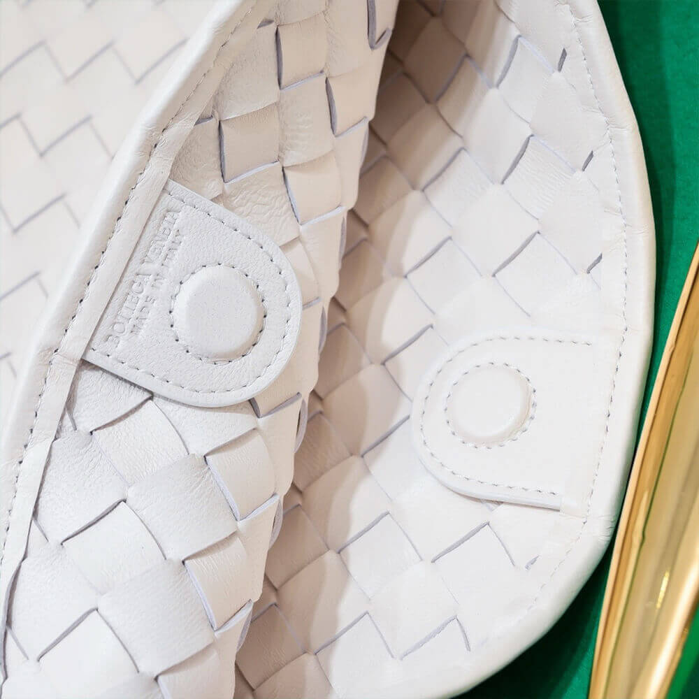 White Bottega Veneta Sardine With Chain - Image 7