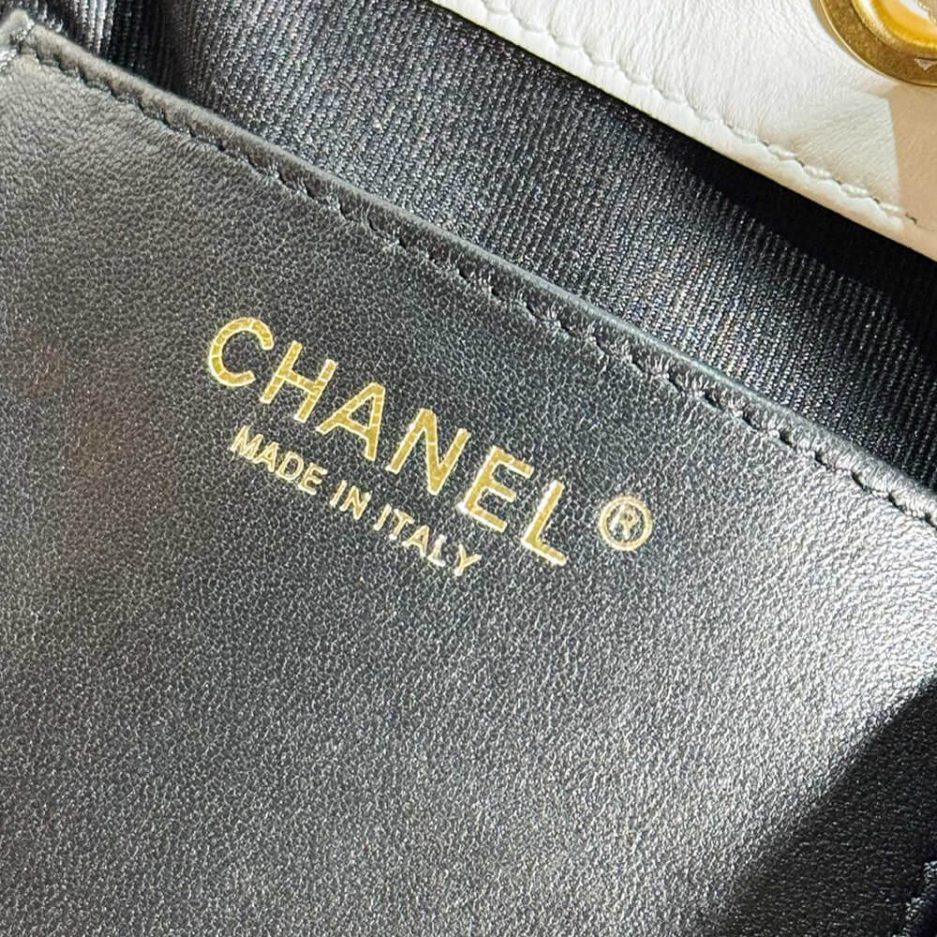 White CHANEL BACKPACK (high-end grade) - Image 7