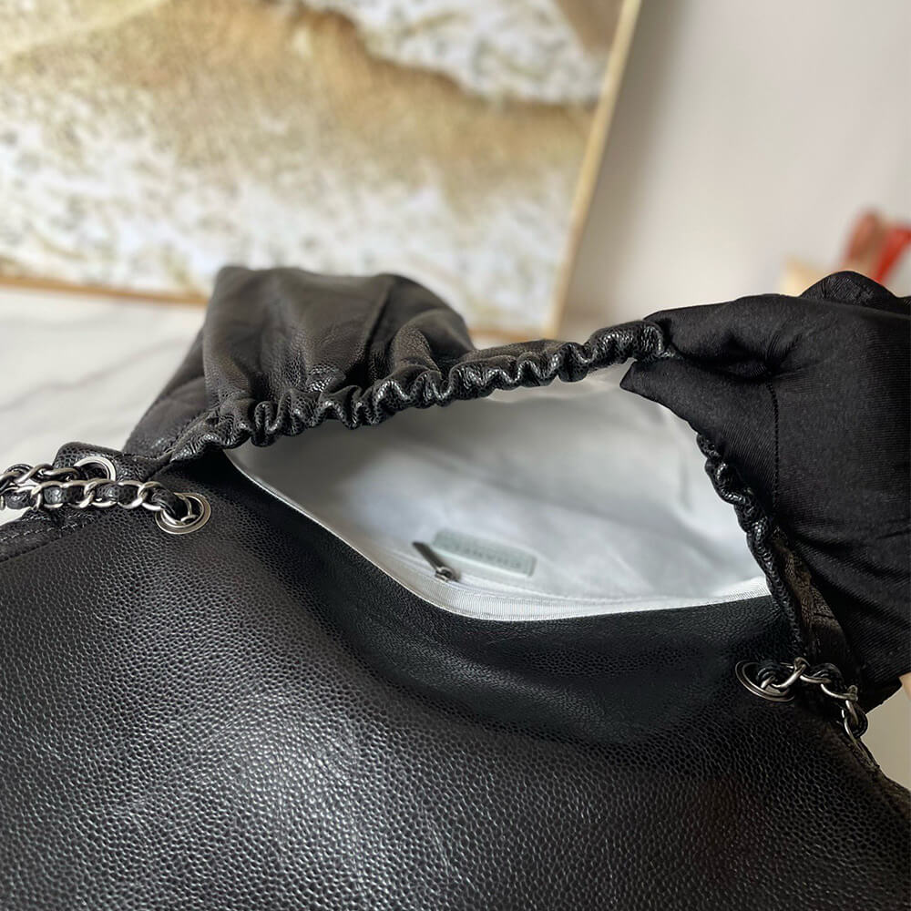 Chanel Vintage Cloud Bag (high-end grade) - Image 8