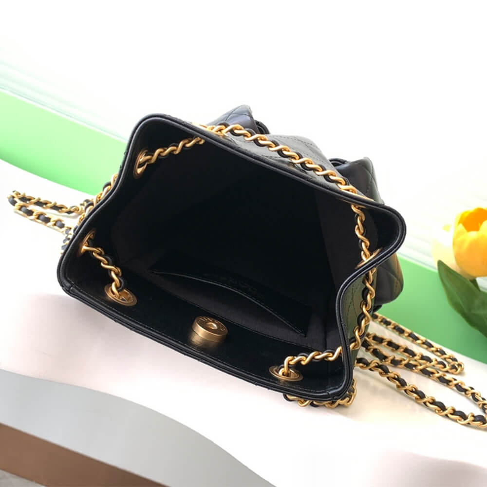 CHANEL Backpack (high-end grade) - Image 8